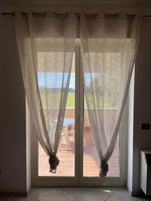 Fco Airport Titina'S House Apartment Fiumicino Luaran gambar