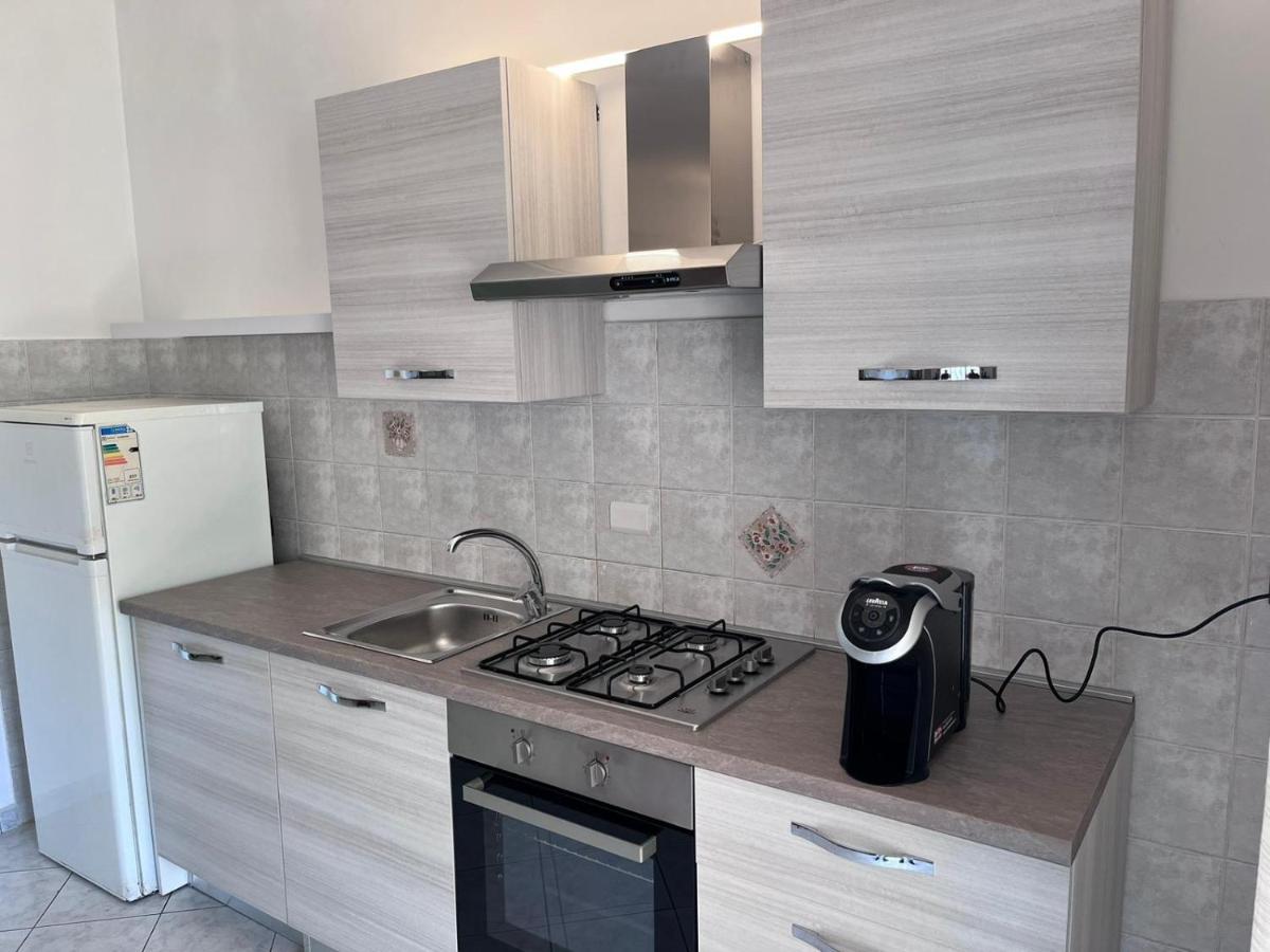 Fco Airport Titina'S House Apartment Fiumicino Luaran gambar
