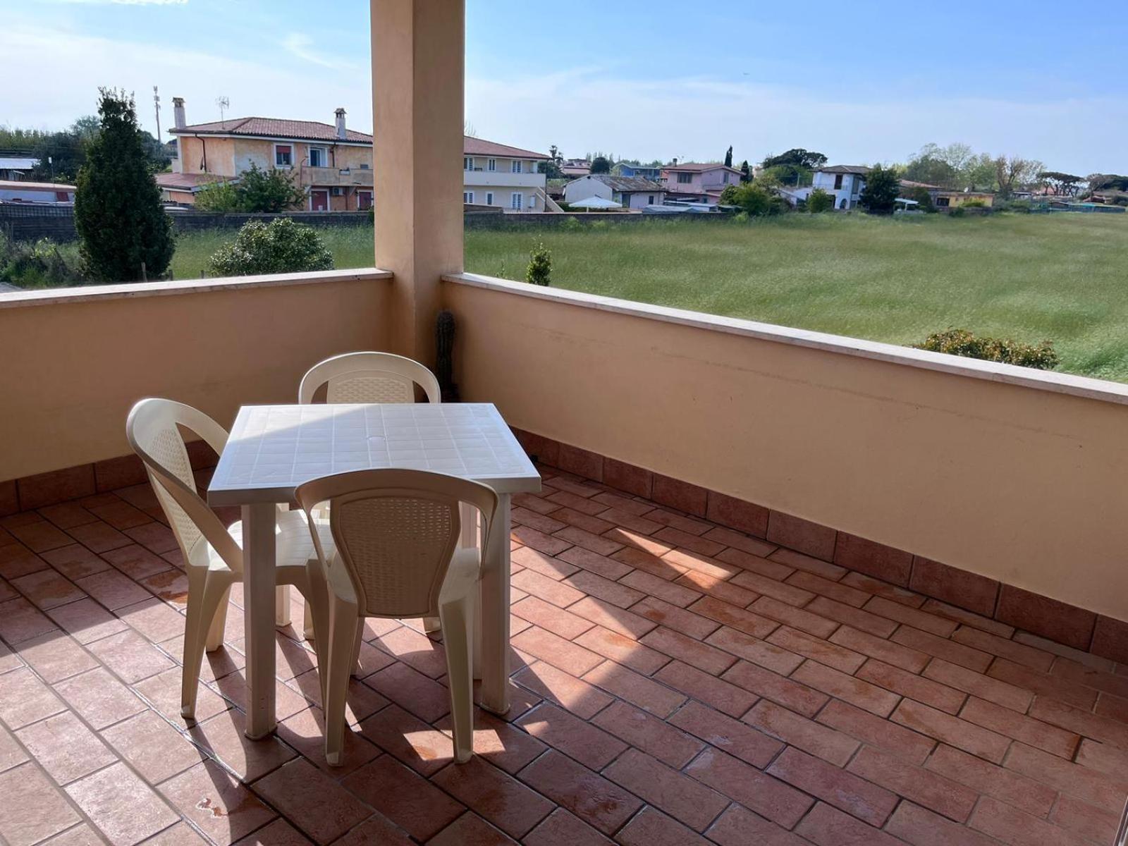 Fco Airport Titina'S House Apartment Fiumicino Luaran gambar